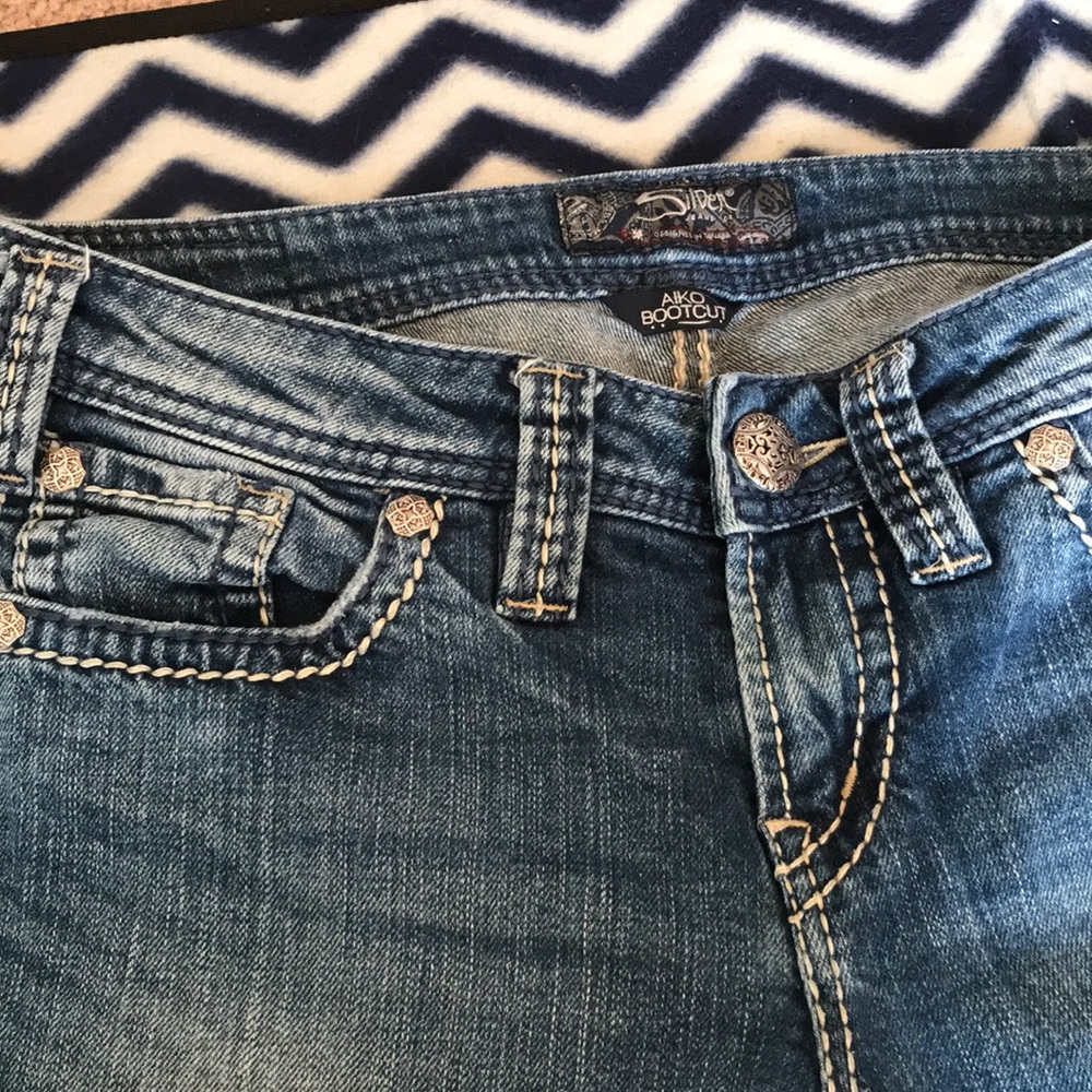 Boot Cut Jeans - Picture 2 of 5
